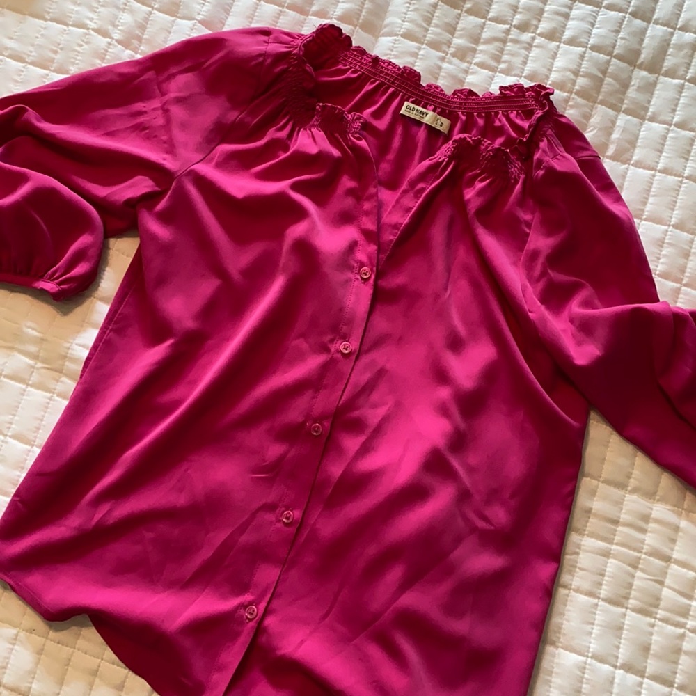 Old navy blouse